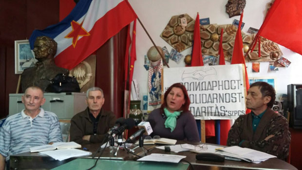 Не могу ни у пензију